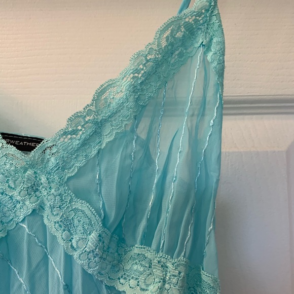 Sheer Blue Top - Picture 5 of 5